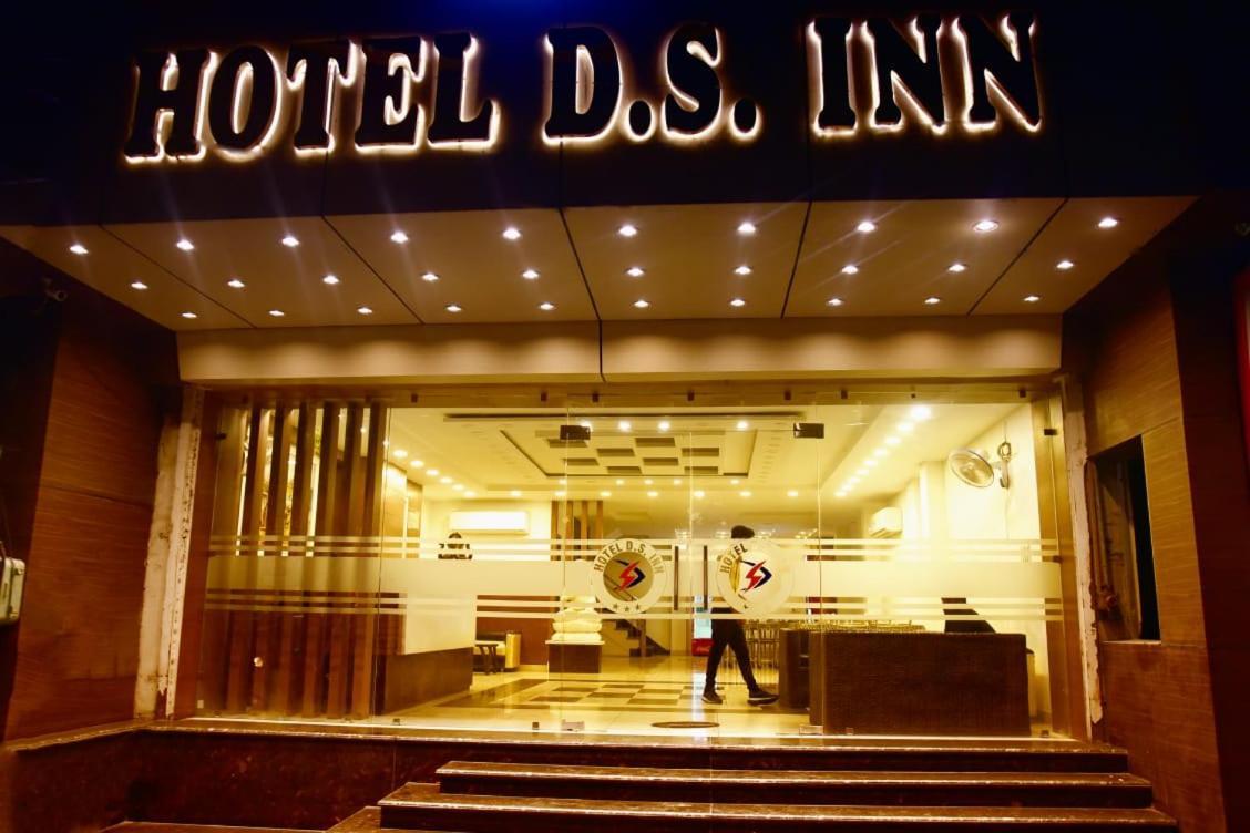 Hotel D S Inn อัมริตสา ภายนอก รูปภาพ
