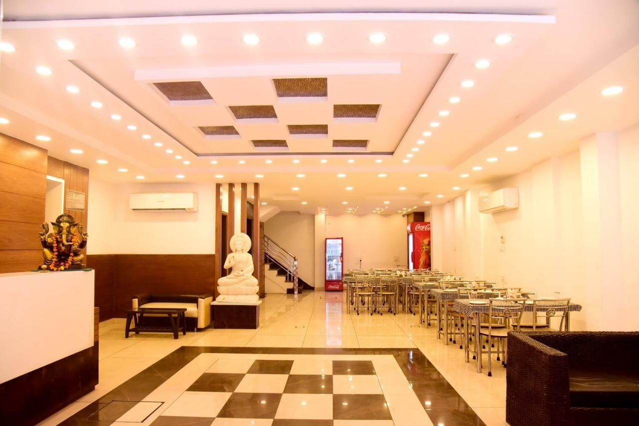 Hotel D S Inn อัมริตสา ภายนอก รูปภาพ