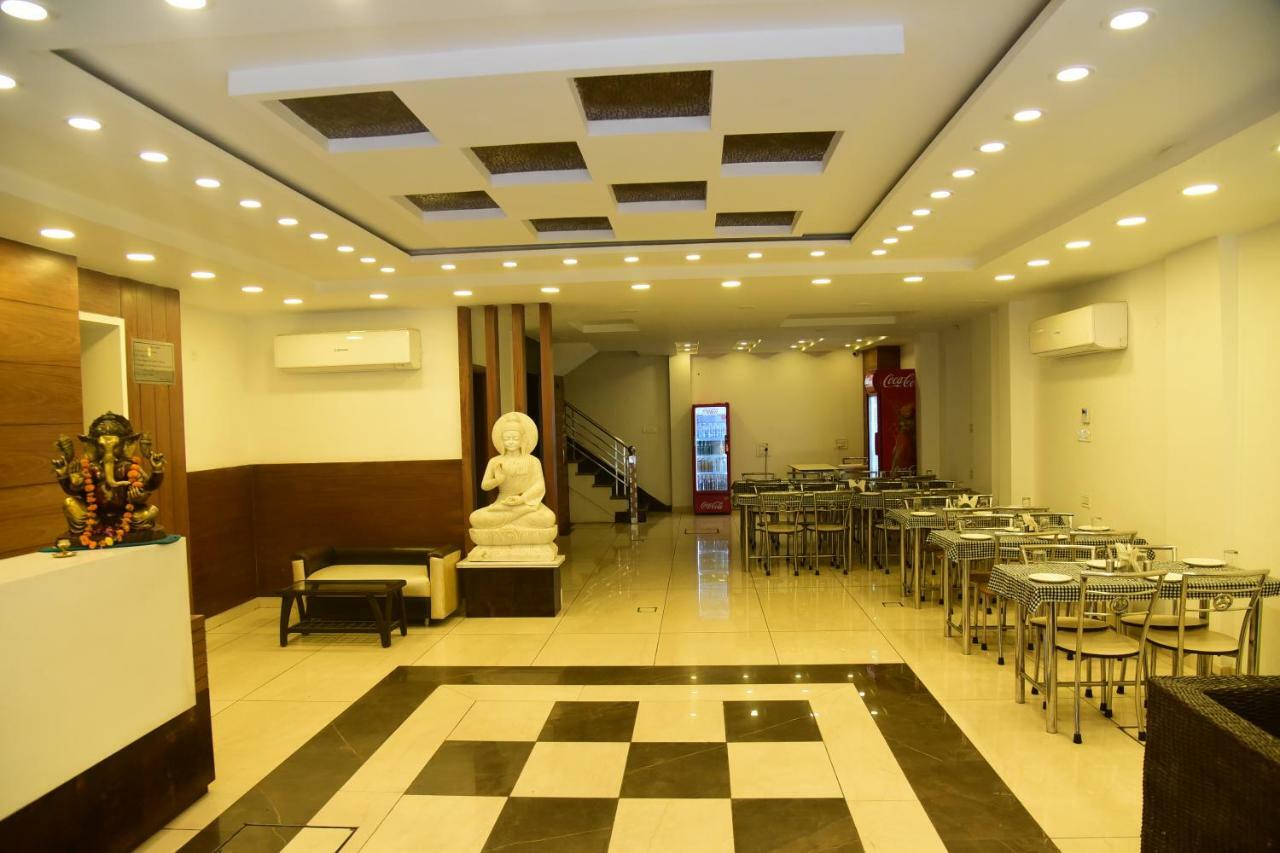 Hotel D S Inn อัมริตสา ภายนอก รูปภาพ